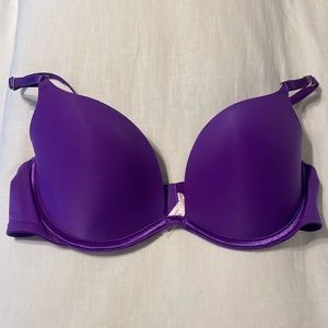 Victoria’s Secret Lined Demi Bra 38C
